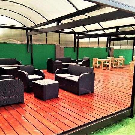 Afrikawisa At O.R. Tambo International Airport Bed & Breakfast Kempton Park Exterior photo